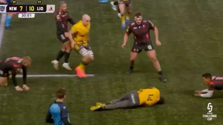 Christian Wade KO Video after high tackle during Newcastle debut