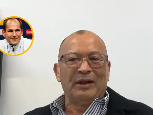 Eddie Jones names the three greatest players he has ever coached George Smith Stephen Larkham Fourie Du prezz