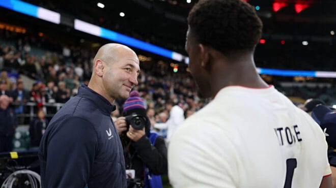 England rugby 2025 season review team huddle