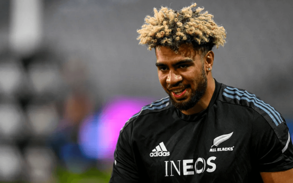Hoskins Sotutu training with the All Blacks as discussions grow around rugby switching nations