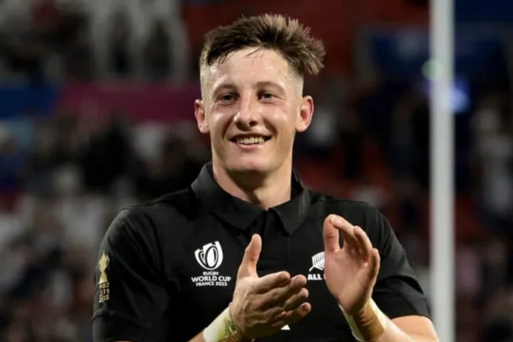Aaron Smith on Cam Roigard is worth hearing in full: 124 Test caps at nine, and a rule described on the Aotearoa Rugby Pod that has never appeared in a coaching manual. Bryn Hall confirmed it in the next breath. REVIEW: Thursday 27 August.