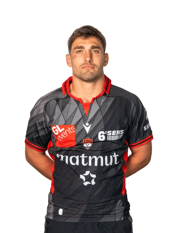 Charlie Cassang, Scrum-half for Lyon