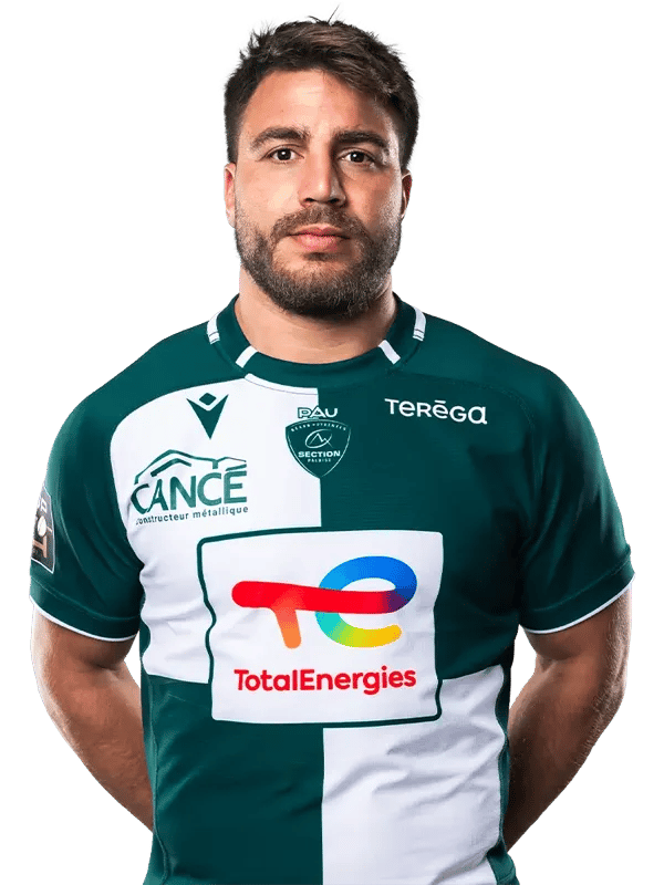 Facundo Isa, No 8 for Pau
