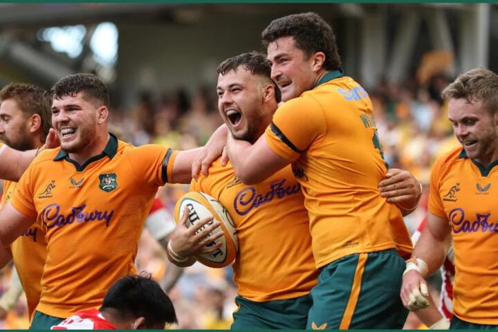 Massimo De Lutiis celebrates his debut try as Wallaby 1000 in the Wallabies vs Japan Test in Townsville