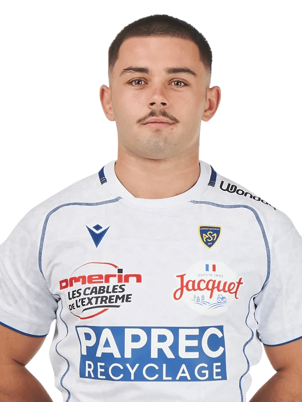 Lucas Zamora, Scrum-half for Clermont