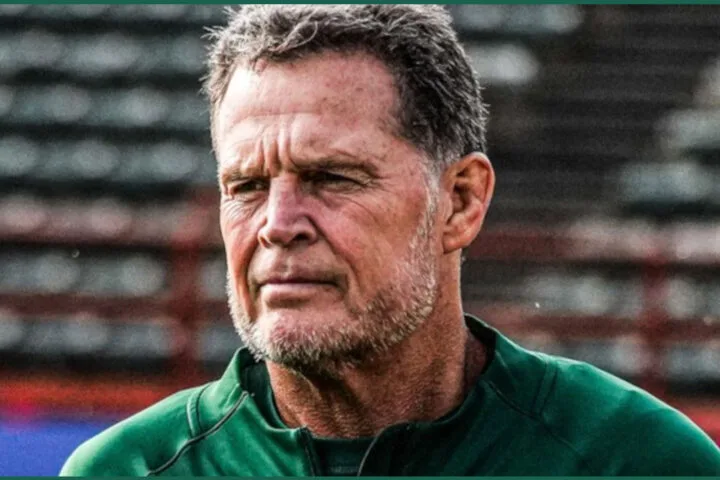 How Rassie Erasmus springboks head coach earns respect from Springbok players