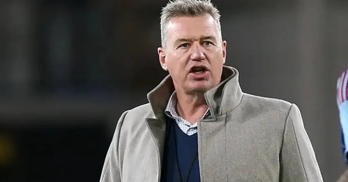 John Kirwan Says Three All Blacks Defeats In A Row Are Learnings, Not Losses. Victor Matfield Says He Has Stopped Caring About Winning.