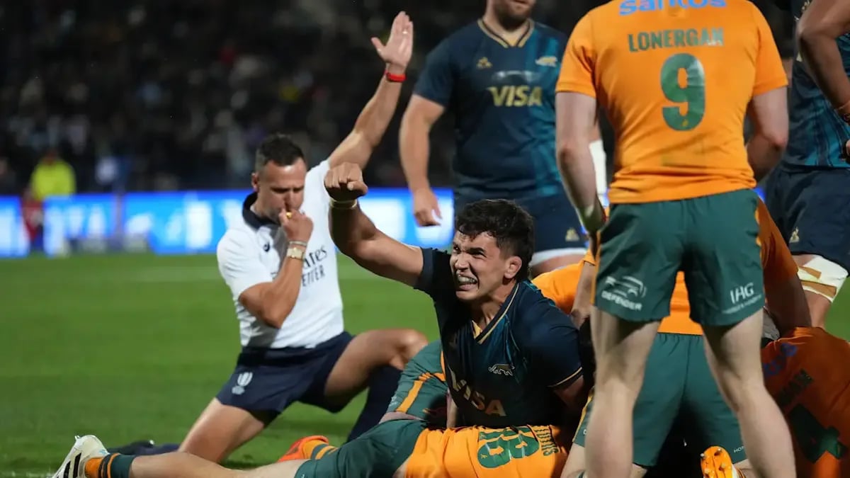 Argentina player ratings from the 28-28 draw with the Wallabies in Mendoza: 8.5 for Pablo Matera, a 7 for a centre who was binned, and a 6 for the fly-half.