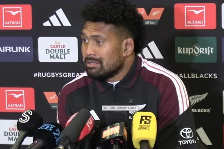 Ardie Savea Calls Siya Kolisi The Enemy For 80 Minutes. He Also Admits He Has Not Won A Coin Toss All Year.