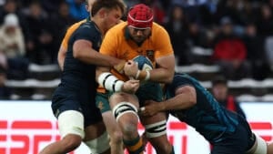 Argentina vs Australia match report: 28-28 in Mendoza. The Pumas led 28-21, lost two men in a minute, and Australia could not finish it with 15 against 13.