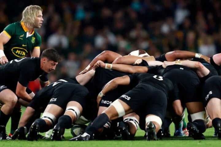 All Blacks Scrum Fix: Kyle Sinckler Says No Tighthead Alive Holds Out That Scrum. Tyrel Lomax Should Have Stood Up, And New Zealand Should Stop Playing Not To Lose.