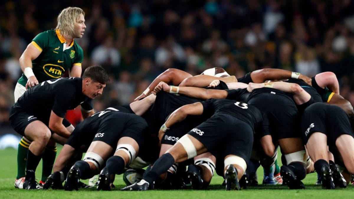 All Blacks Scrum Fix: Kyle Sinckler Says No Tighthead Alive Holds Out That Scrum. Tyrel Lomax Should Have Stood Up, And New Zealand Should Stop Playing Not To Lose.
