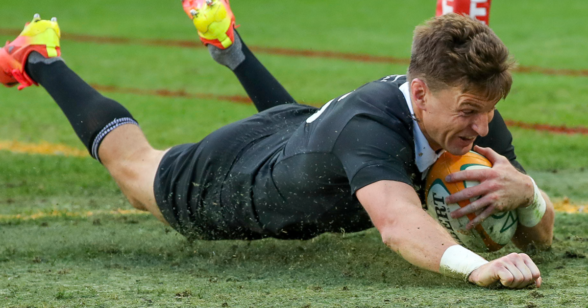 All Blacks player ratings vs Wallabies: an All Black in the black jersey dives over the line to score a try